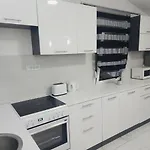 Mona Apartamento