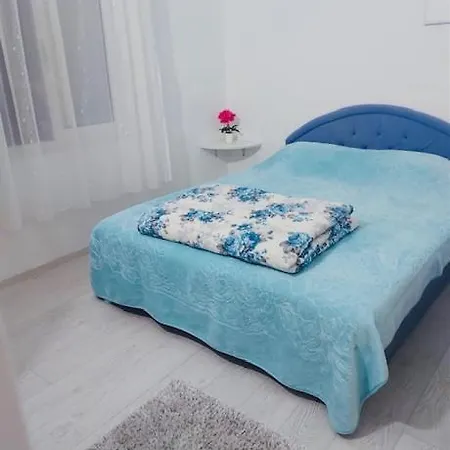 Mona * Podgorica